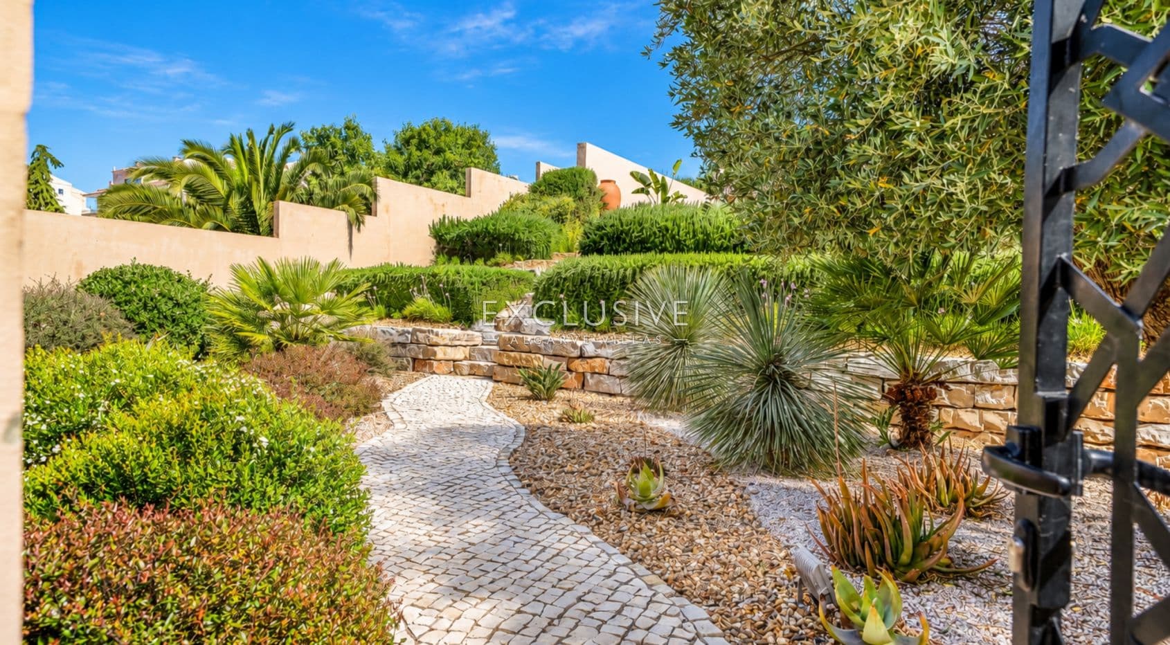 Ferragudo 7 bedroom designer villa