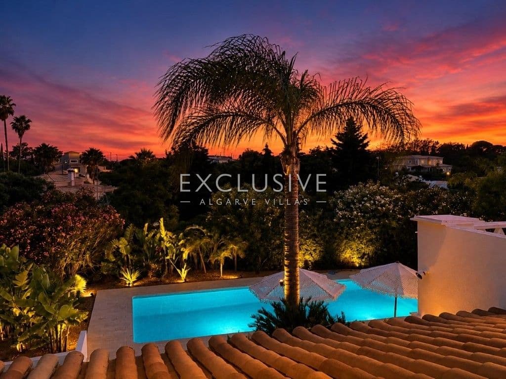 Luxe, gerenoveerde villa met 4 slaapkamers en zwembad in Carvoeiro, Algarve
