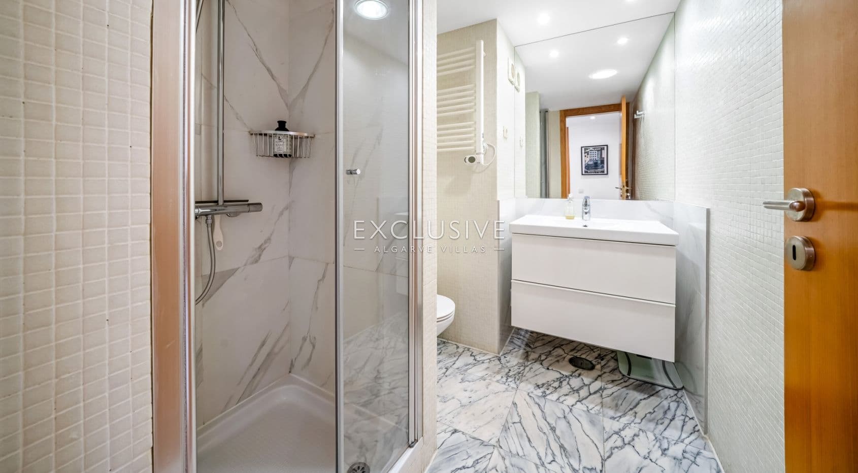 Prachtig gerenoveerd appartement met 2 slaapkamers in Dom Manuel, in Lagos Marina