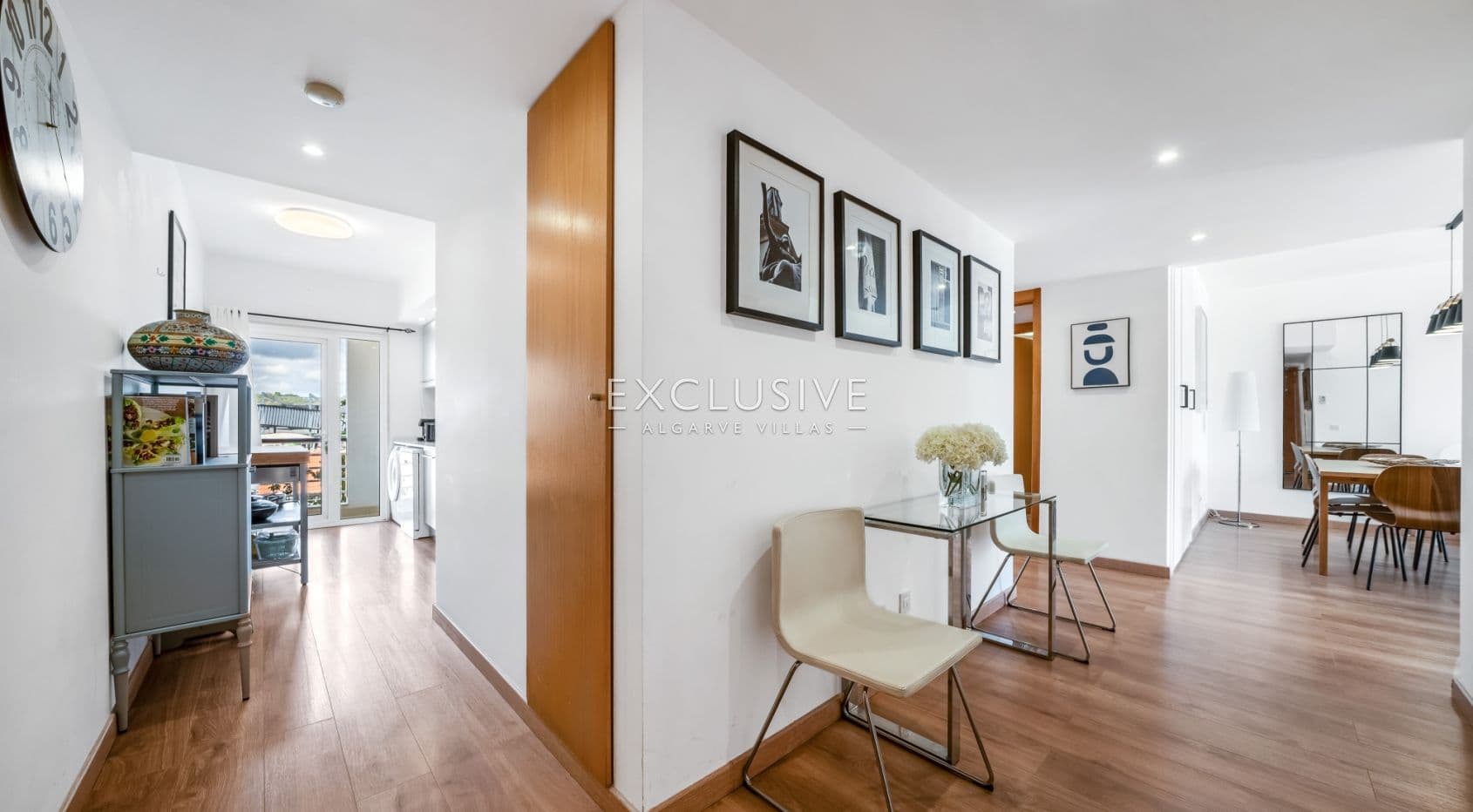 Prachtig gerenoveerd appartement met 2 slaapkamers in Dom Manuel, in Lagos Marina