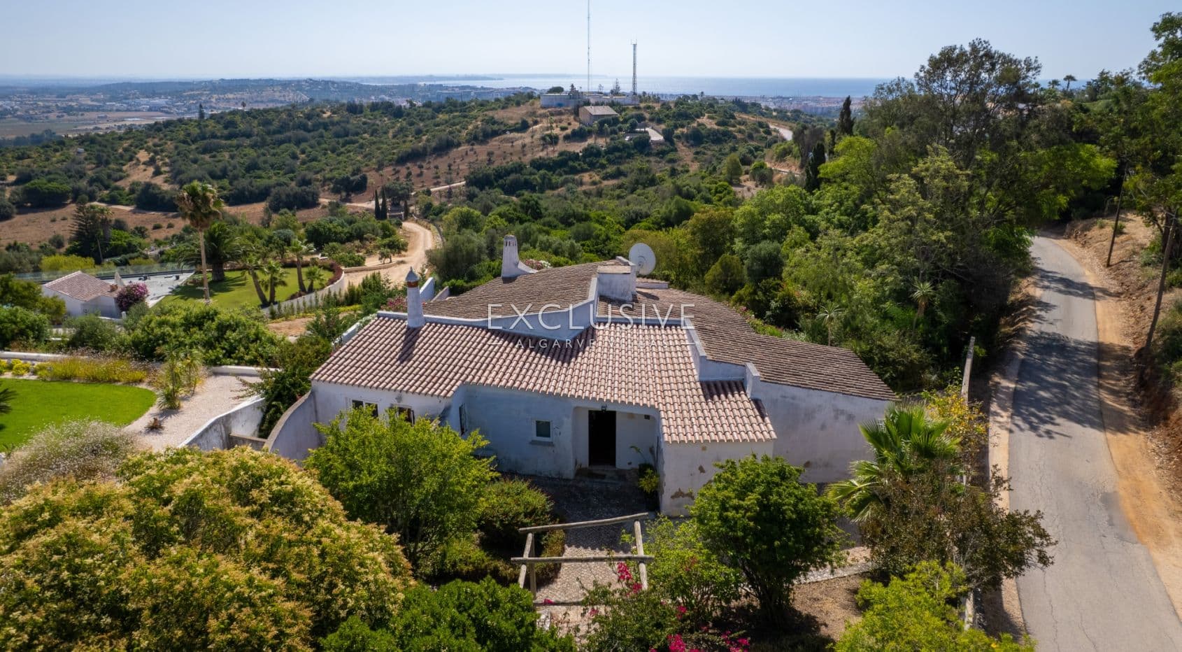 Renovierungsbedürftige Villa mit Meerblick in Falfeira, Lagos-2