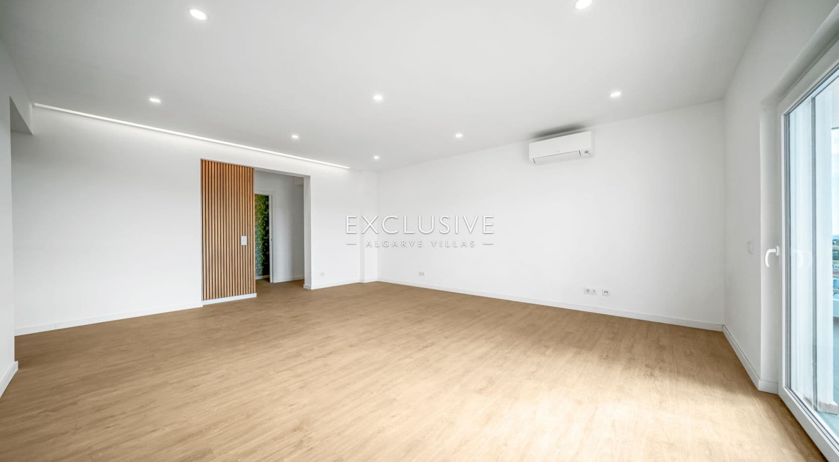 Top-Floor 3-Bedroom Apartment with Sea Views in Lagos