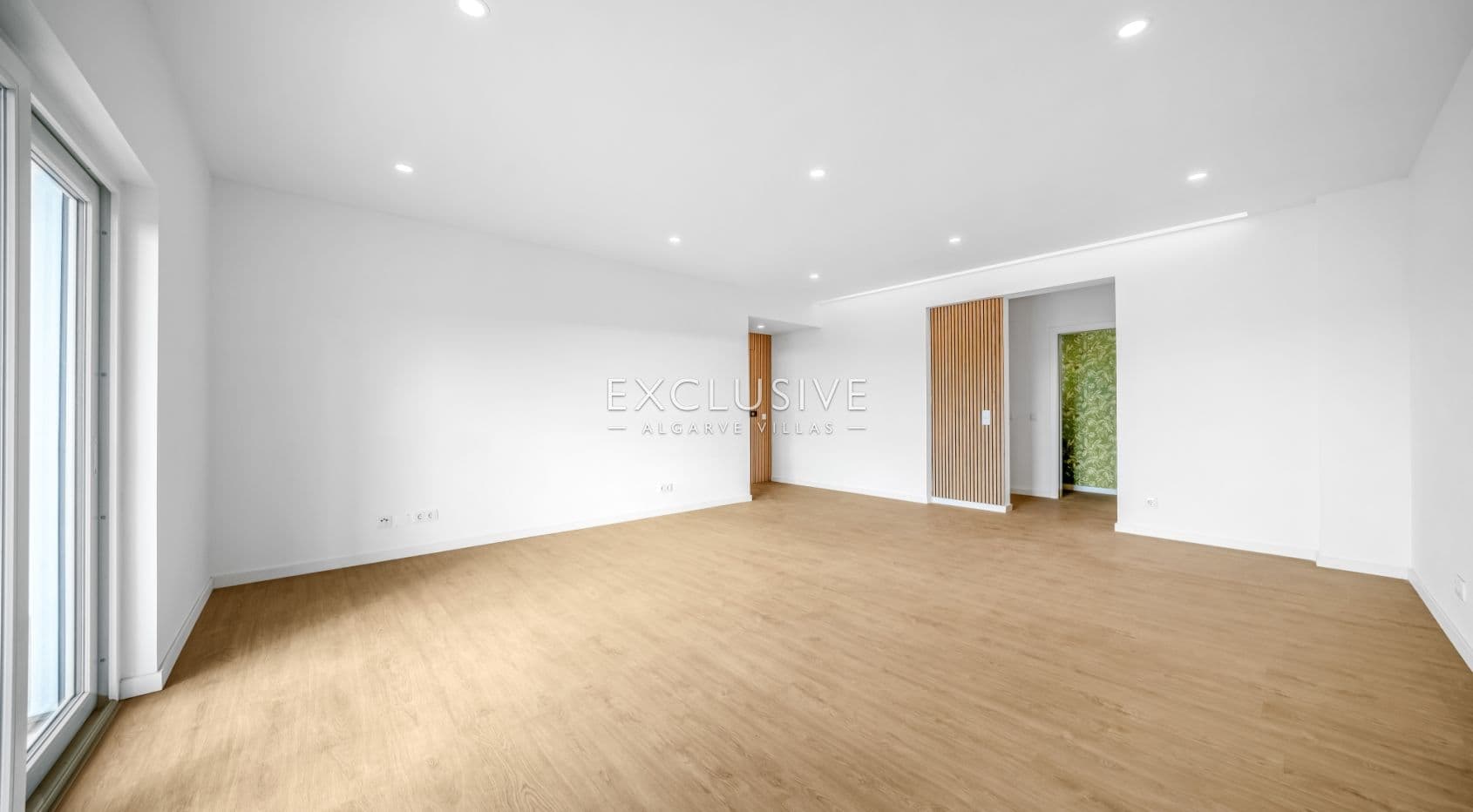 Top-Floor 3-Bedroom Apartment with Sea Views in Lagos