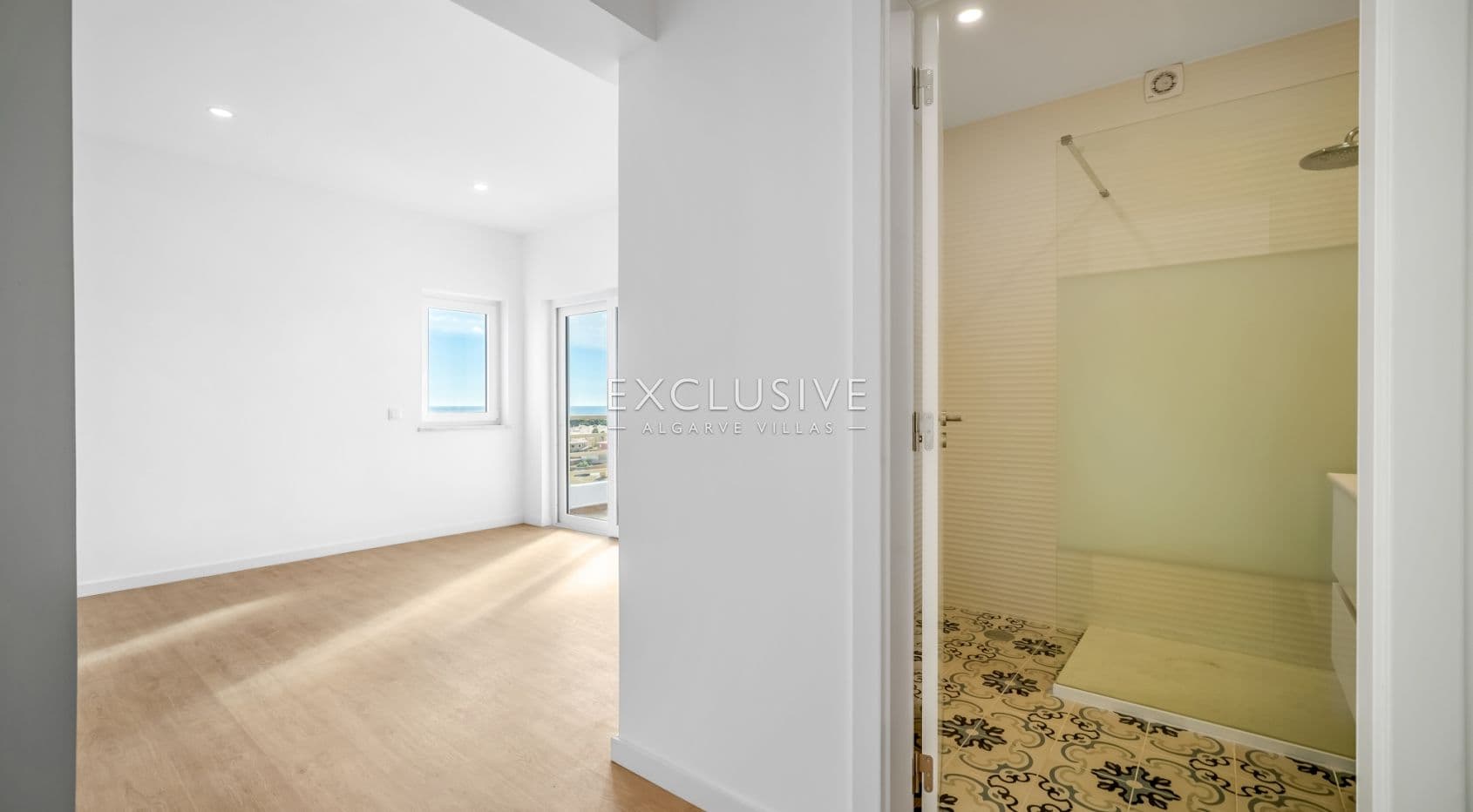 Top-Floor 3-Bedroom Apartment with Sea Views in Lagos