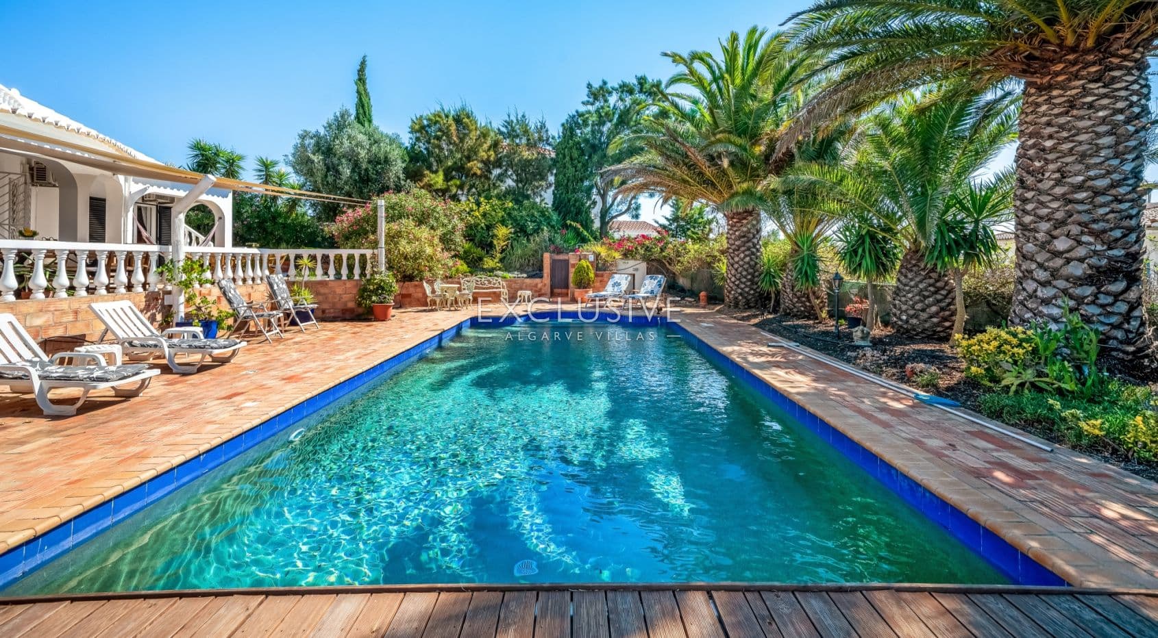 Charmante villa met 4 slaapkamers en een prachtig uitzicht op zee, vlakbij Praia da Luz en Burgau