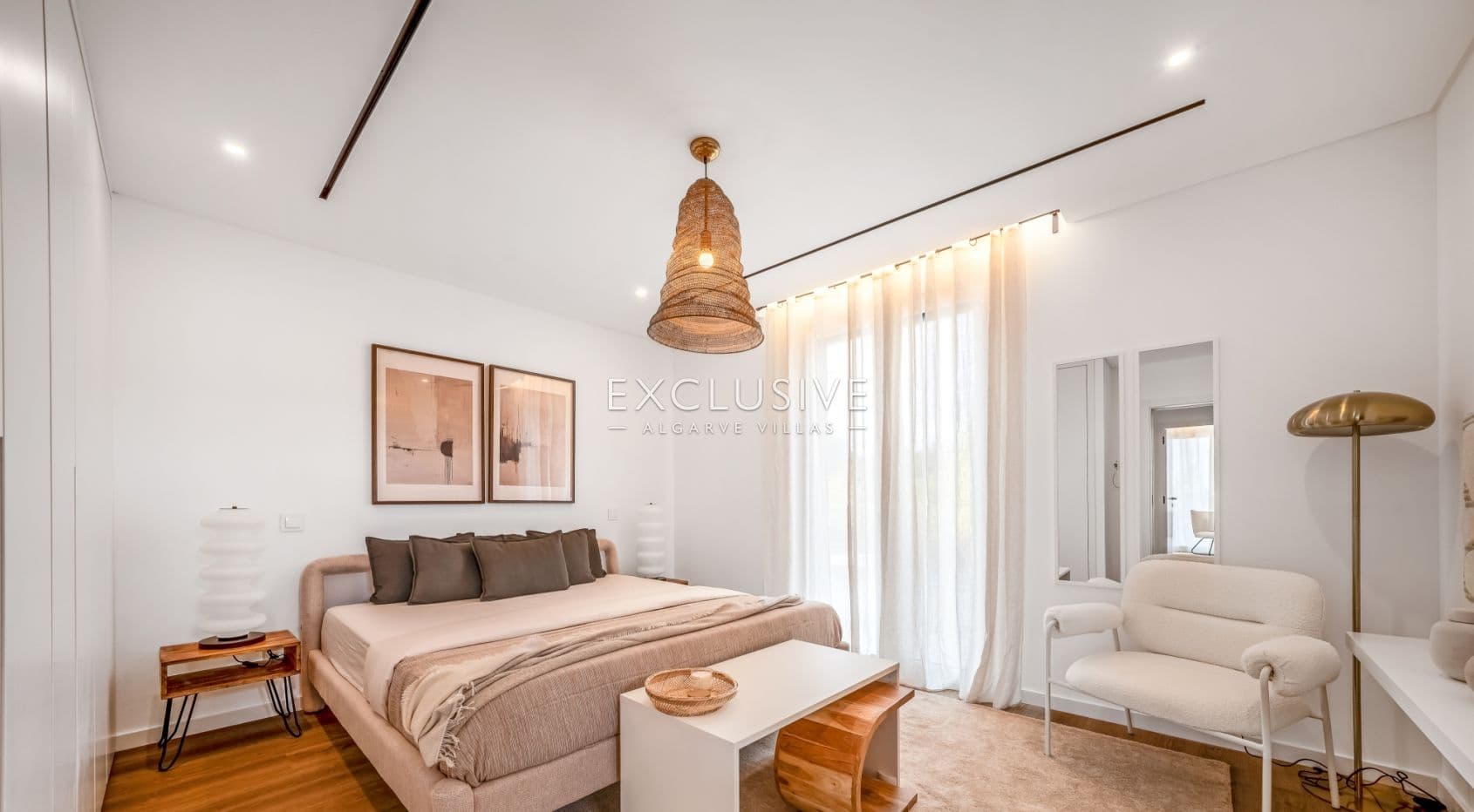 Brand-New Villa Close to Golf and Beach near Vilamoura & Vila Sol