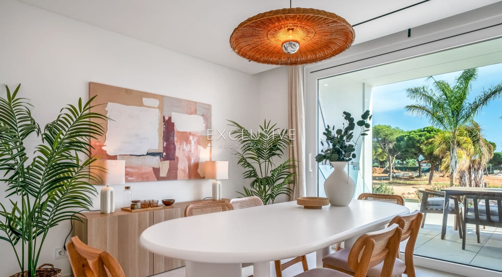 Brand-New Villa Close to Golf and Beach near Vilamoura & Vila Sol