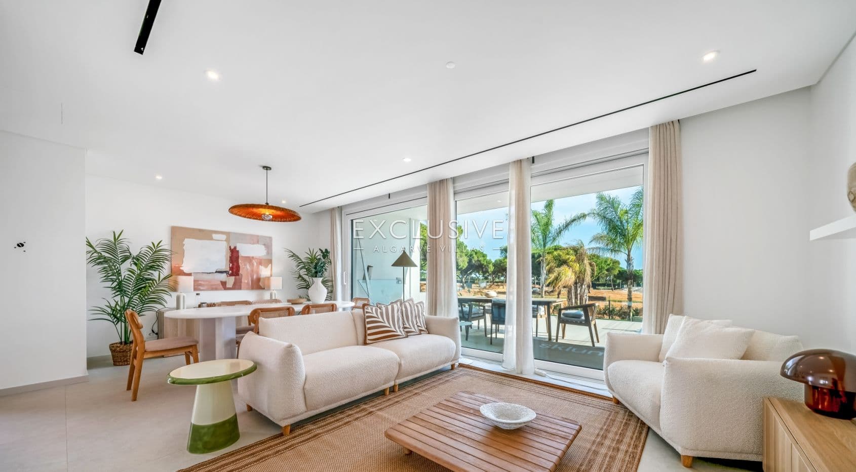 Brand-New Villa Close to Golf and Beach near Vilamoura & Vila Sol
