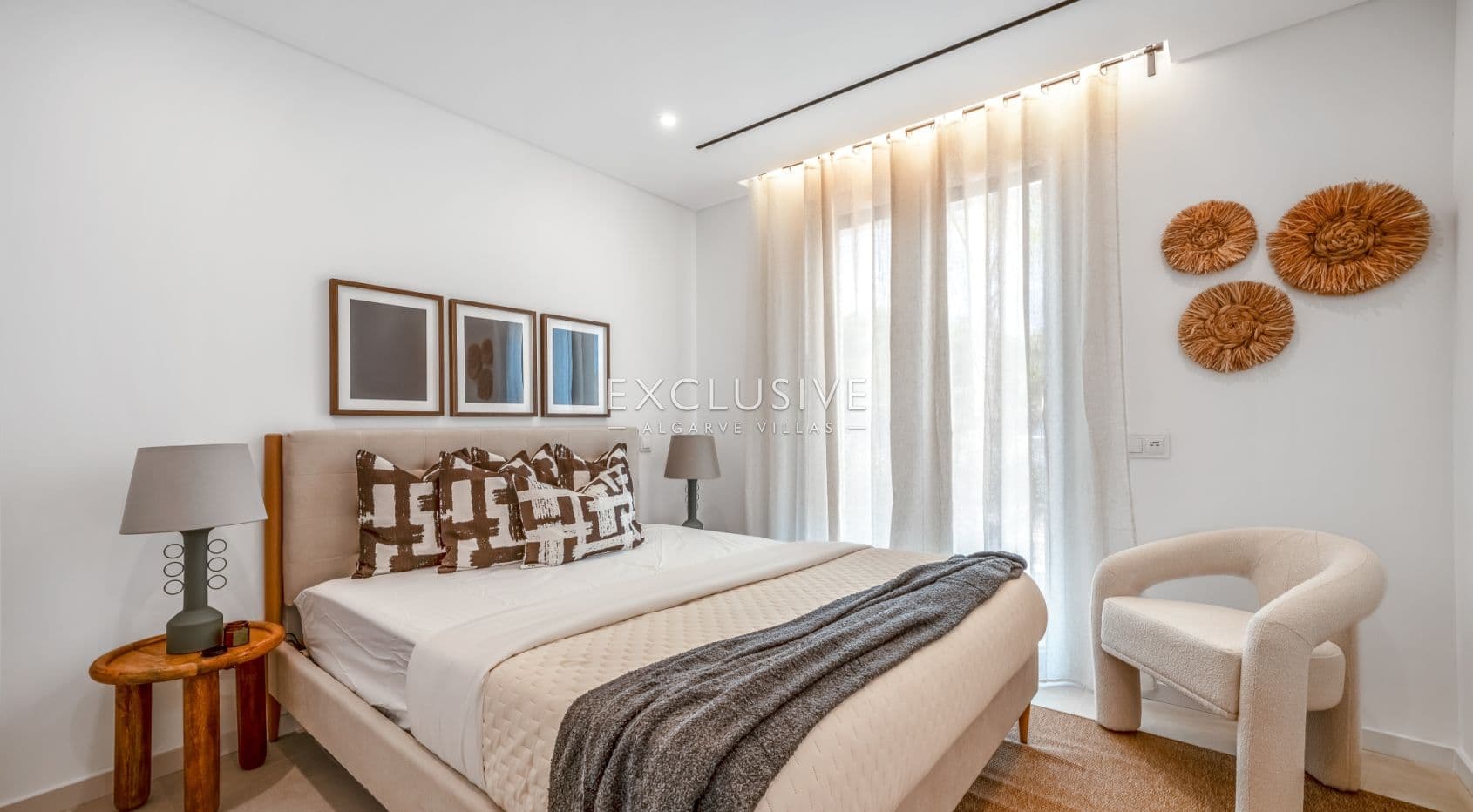 Brandneue Villa in der Nähe von Golfplatz und Strand bei Vilamoura und Vila Sol