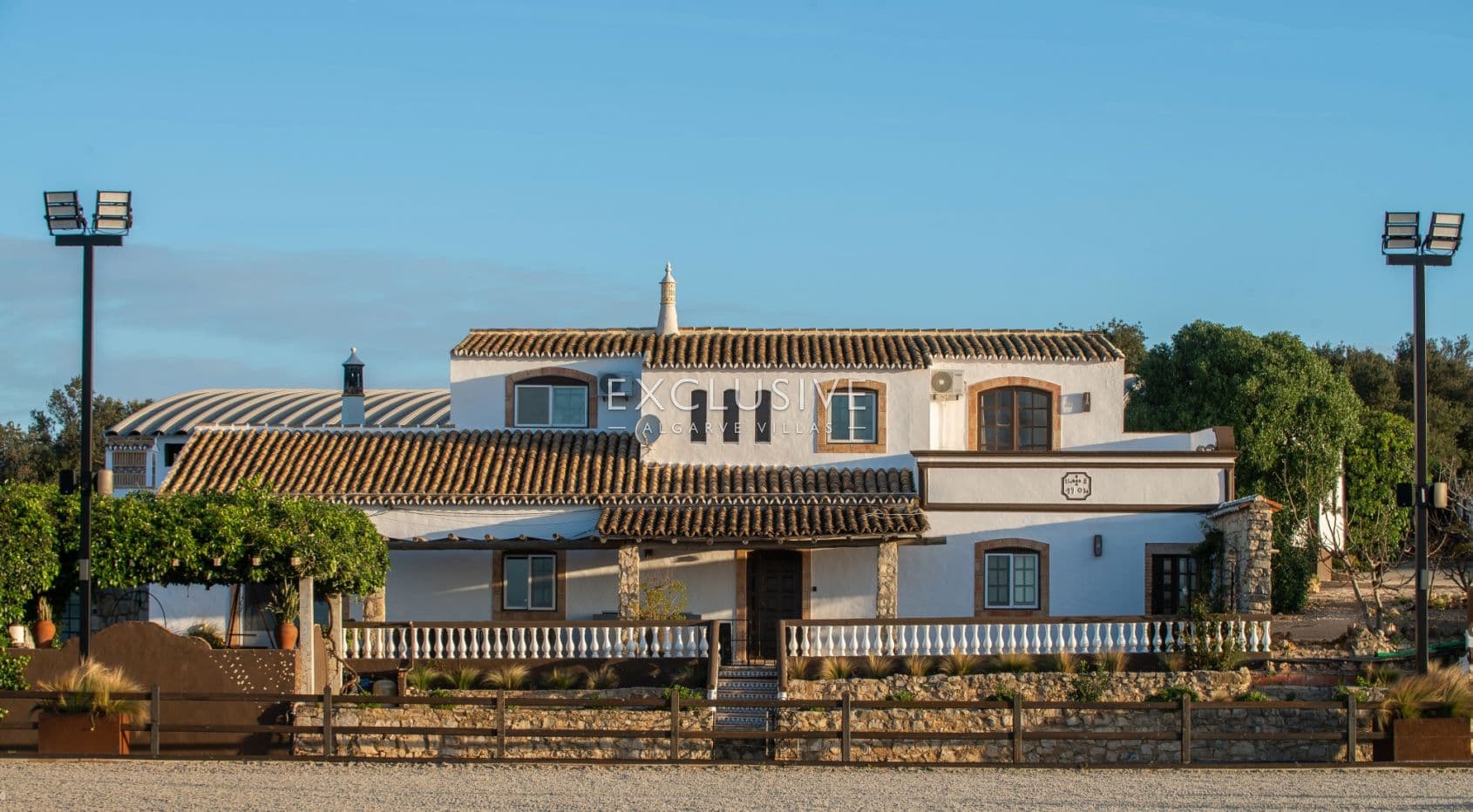 Equestrian Estate with a Beautiful Villa and Extensive Equestrian Facilities in Loulé