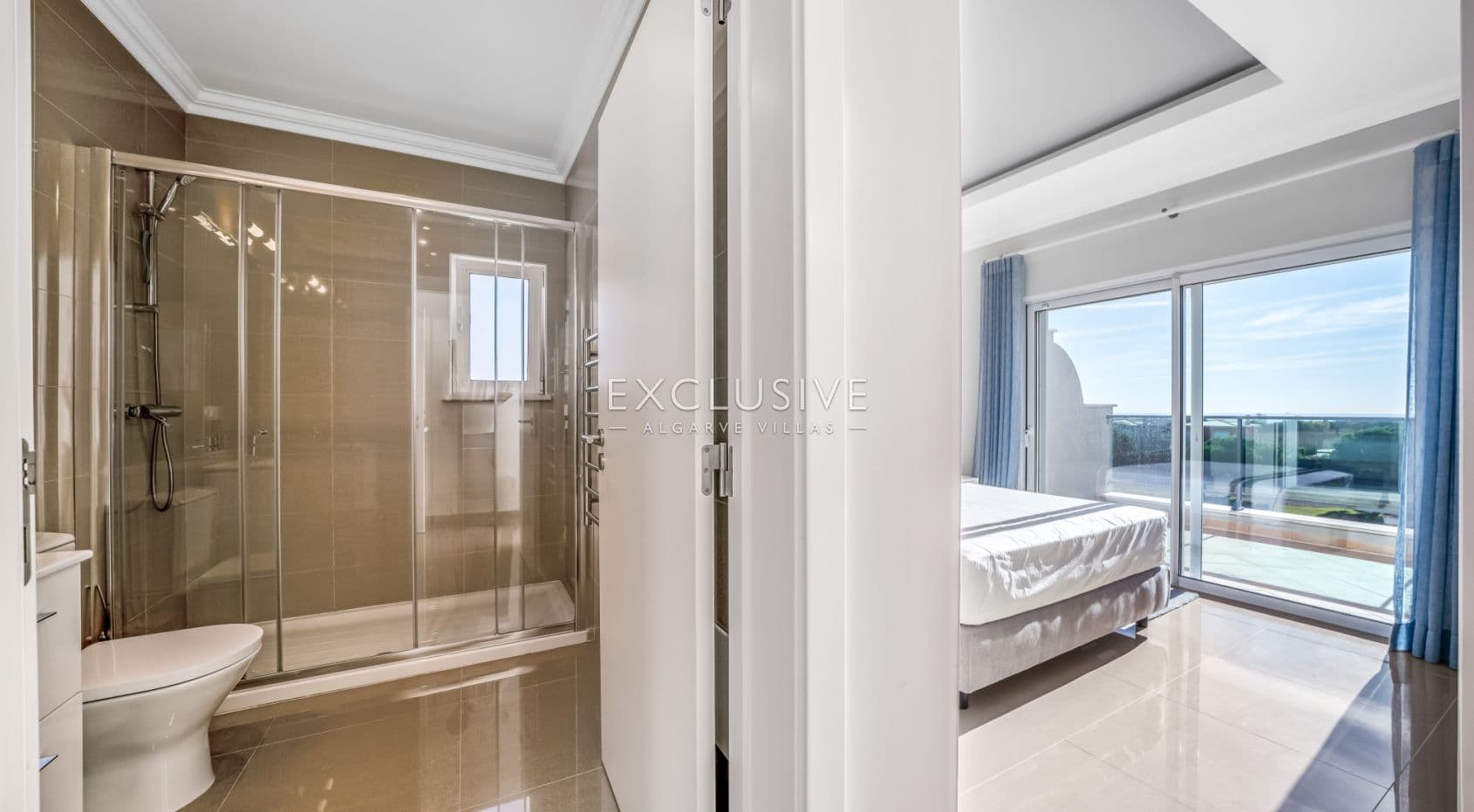 Villa de golf en première ligne avec vue sur la mer à Boavista, Lagos