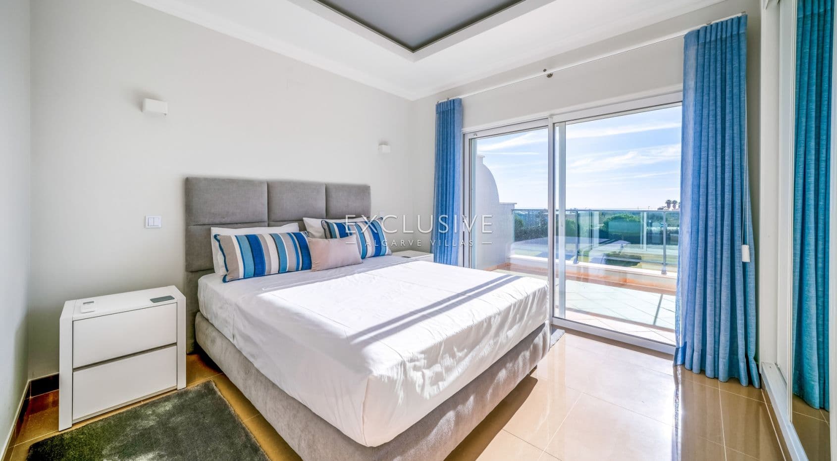 Villa de golf en première ligne avec vue sur la mer à Boavista, Lagos
