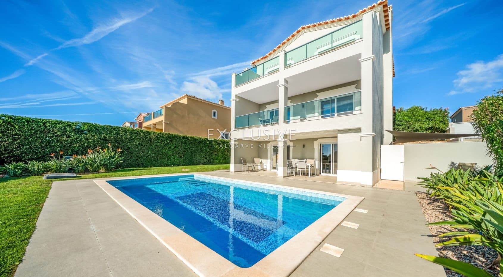 Villa de golf en première ligne avec vue sur la mer à Boavista, Lagos