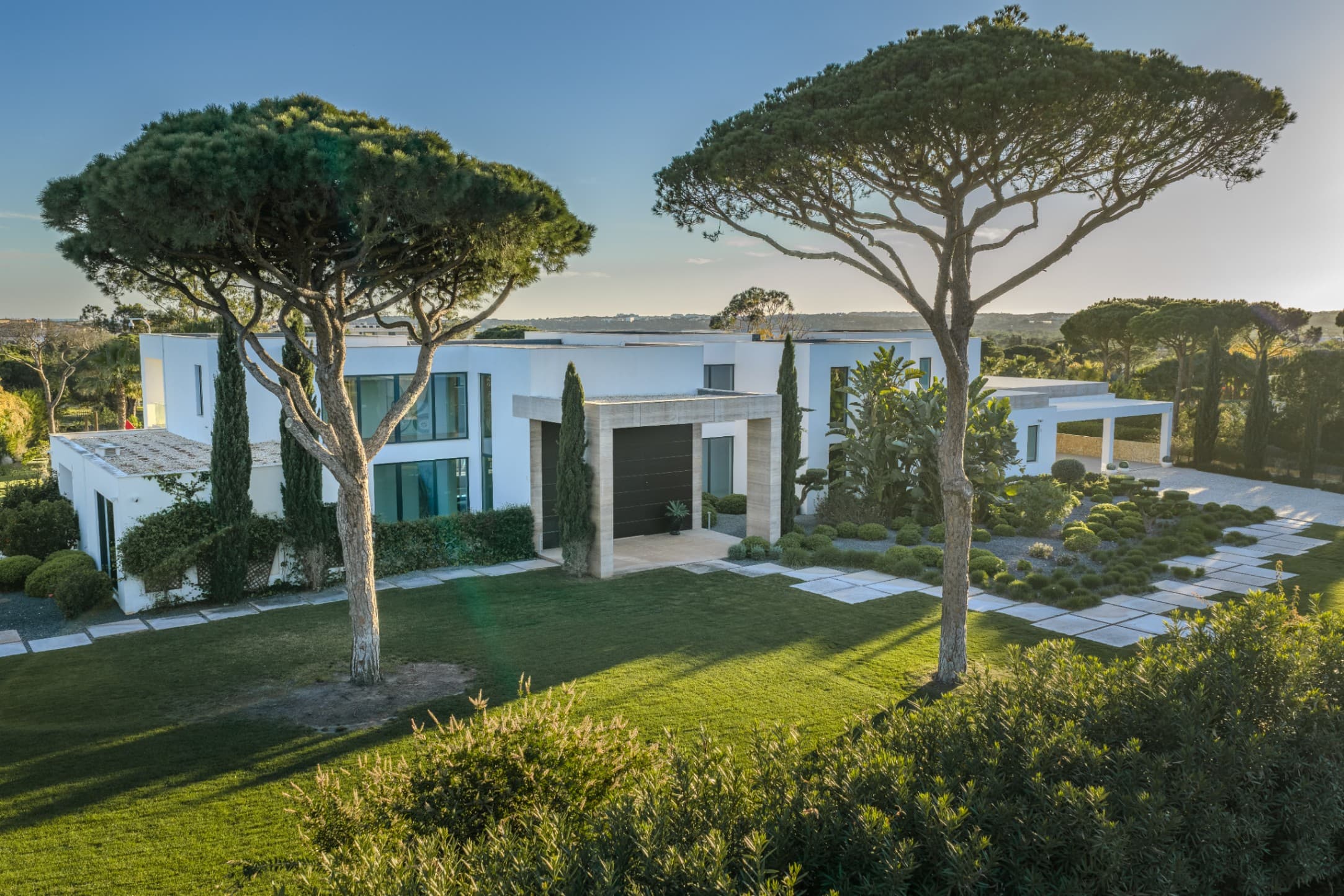 Understanding the True Cost of Buying a Luxury Villa in the Algarve in 2026