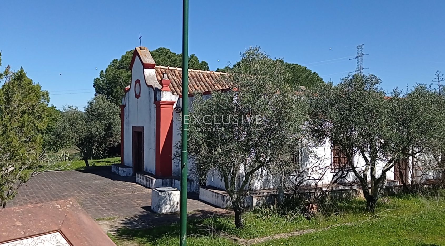89 Hectare plot for development of a tourist resort in North Algarve