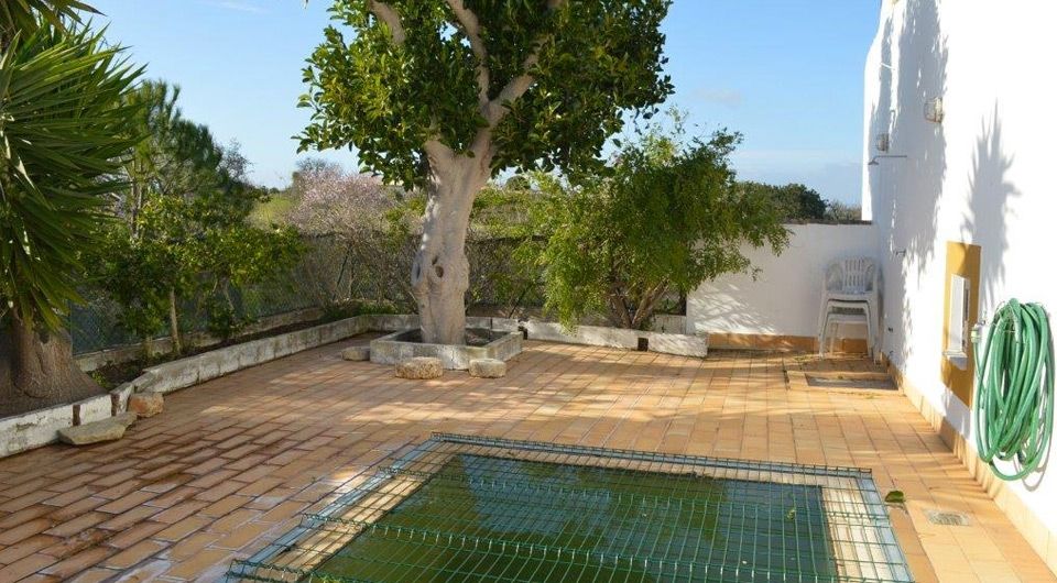 Stunning views plot by the golf course in Boavista - Lagos