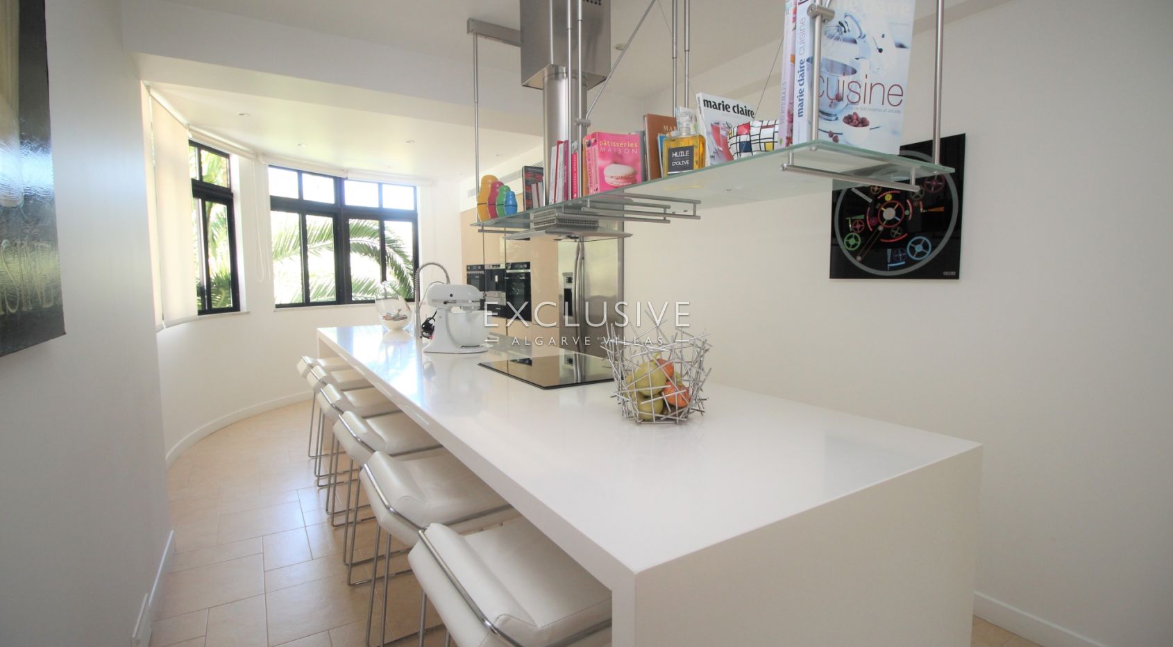 Ruime villa met zeer hoge kwaliteit interieur in Lagos Centrum