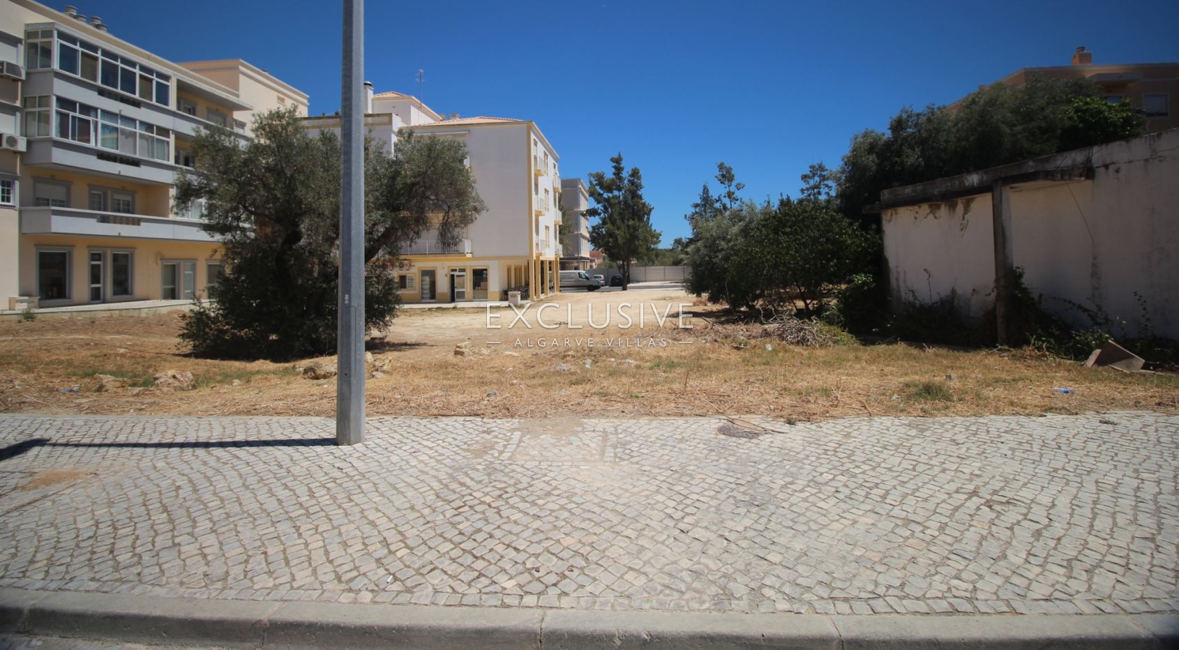 Excellent Opportunity - Urban Plot in Almancil, close to beaches and golf