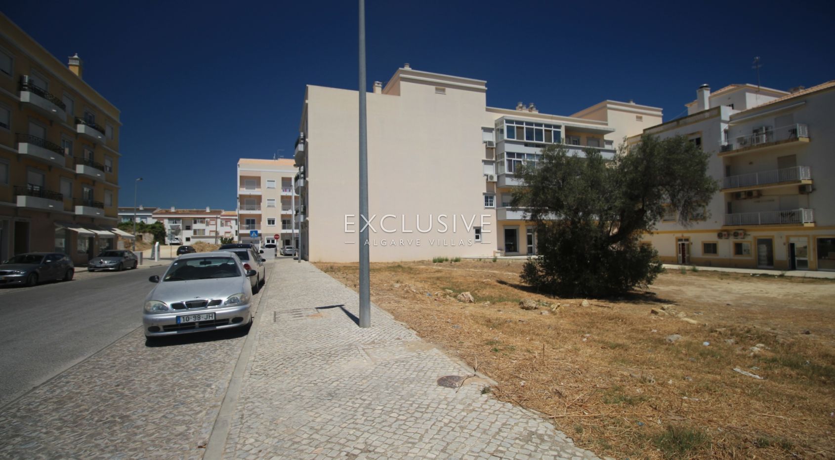 Excellent Opportunity - Urban Plot in Almancil, close to beaches and golf