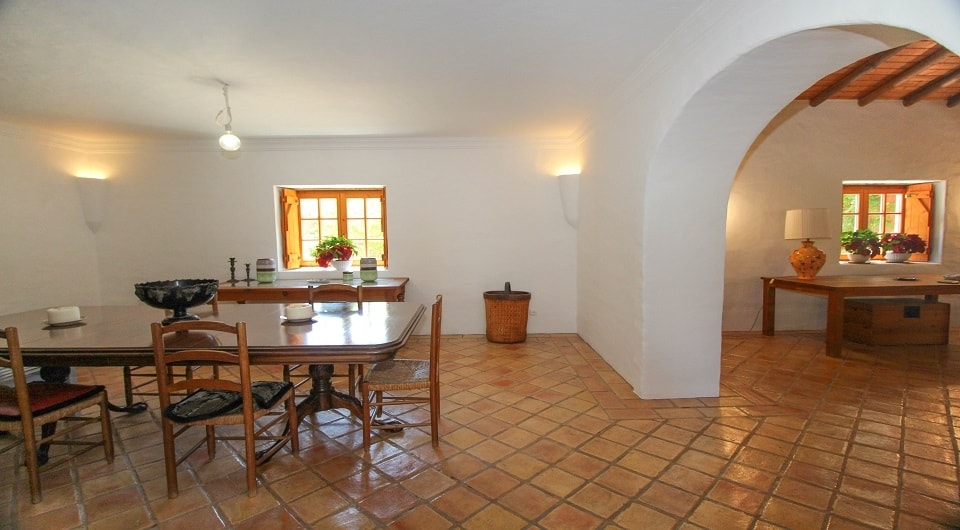 Amazing 4 bed Country Home in Goldra - Santa Bárbara de Nexe