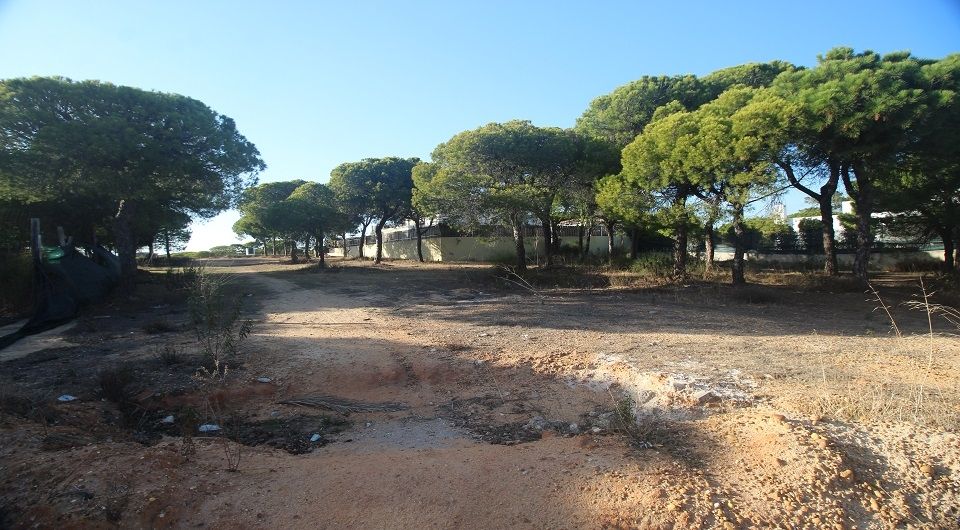 Plot for construction of a villa near Quinta do lago
