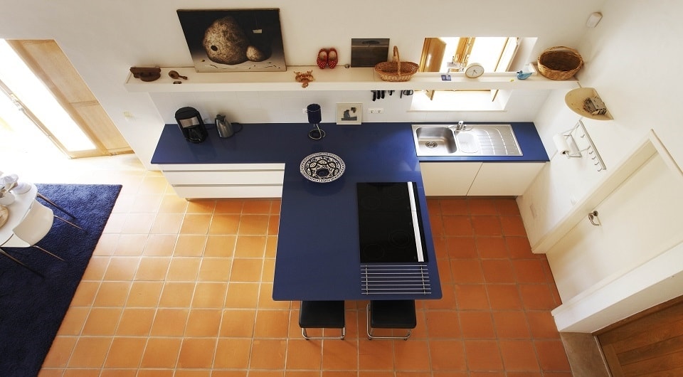 Verkocht - in Carvoeiro met luxe villa met zwembad, 2 bouwpercelen en apart gastenhuis