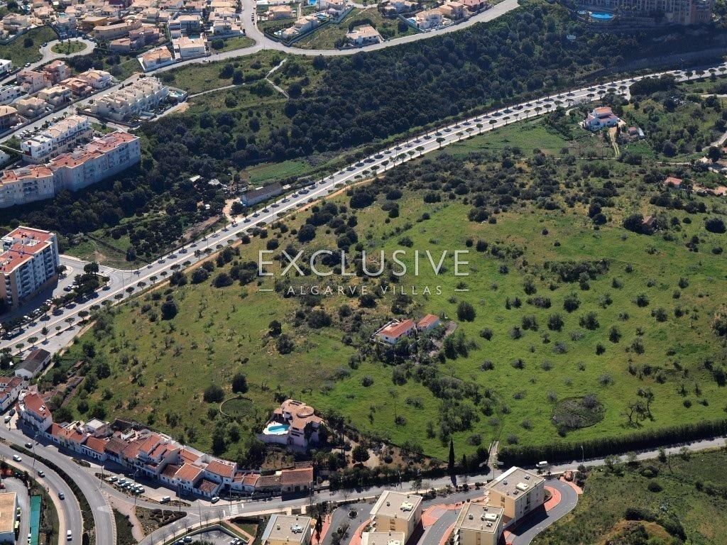 Land for developing apartments,, close to the Lagos Marina