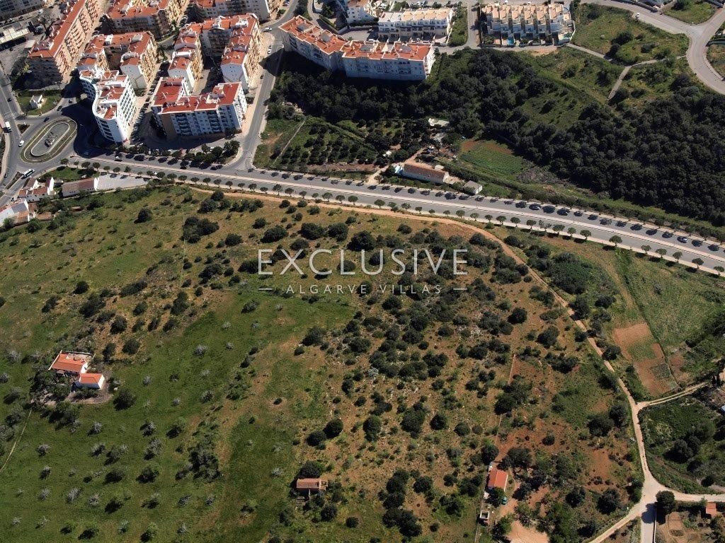 Land for developing apartments,, close to the Lagos Marina
