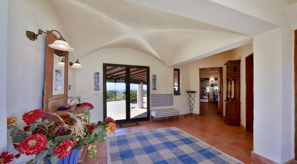 EXCLUSIF en Bord de mer villa de cinq chambres et chalet séparé!!! pour la vente dans les Porches