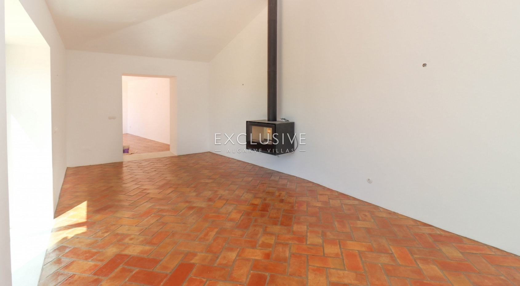 Quinta style property with seaviews, Benagil, Algarve