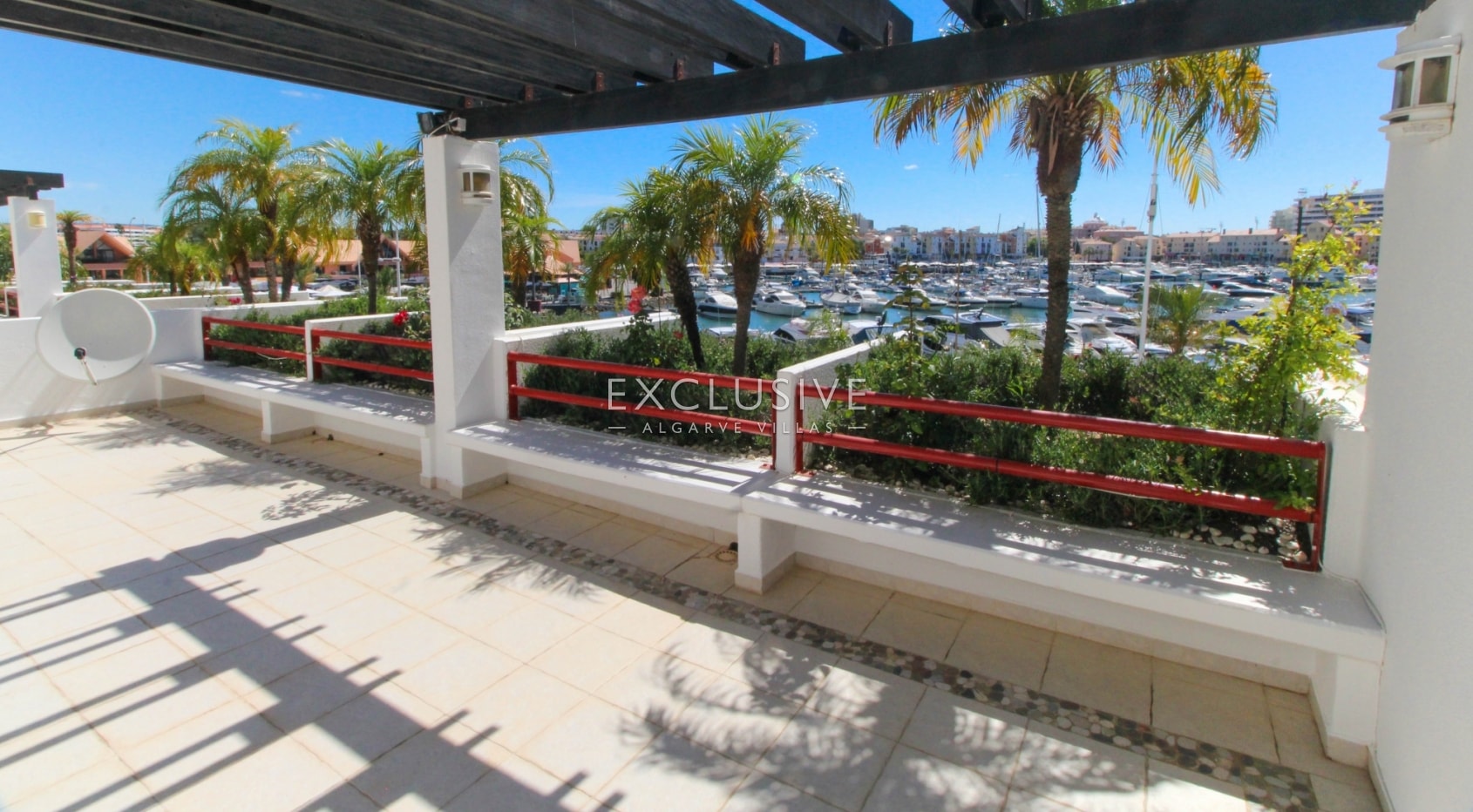 Vilamoura Marina 3 bedroom apartment - Waterfront Location in Central Algarve