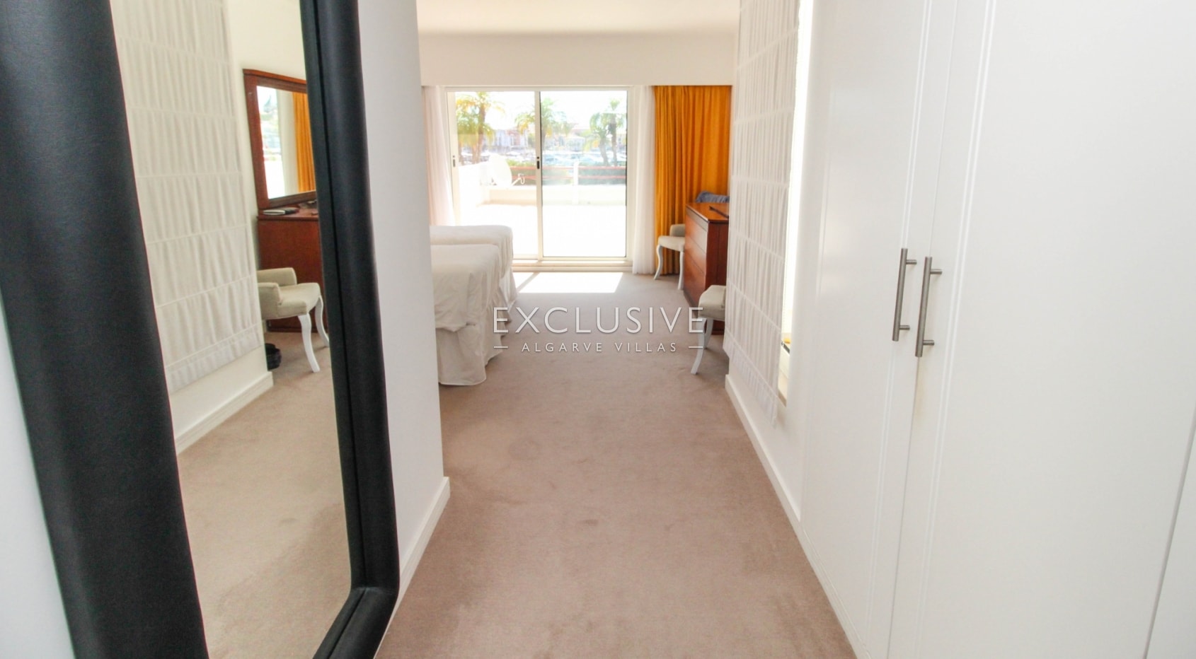 Vilamoura Marina 3 bedroom apartment - Waterfront Location in Central Algarve