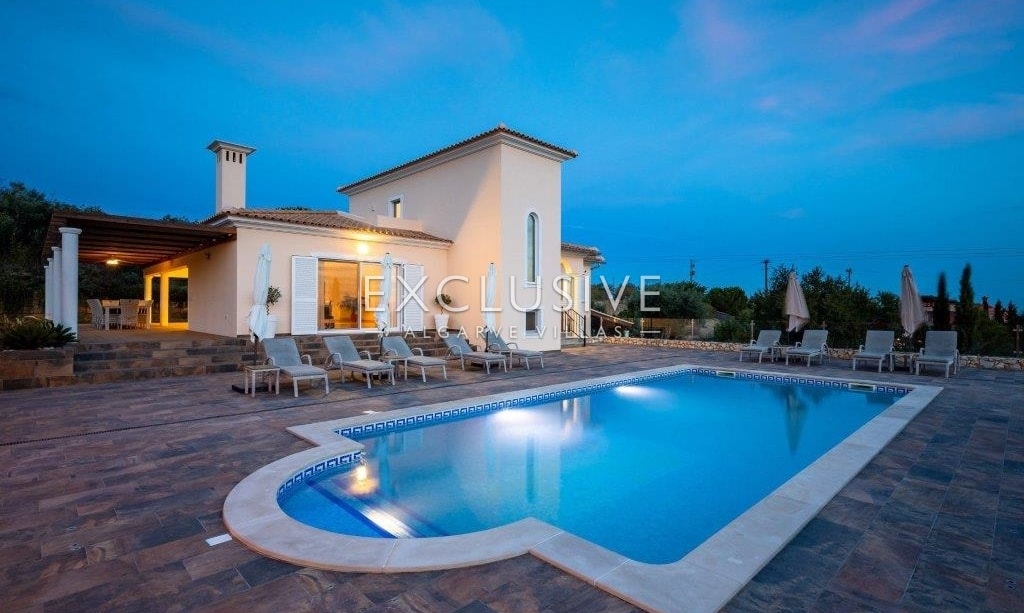 Amazing 6 bedrooms villa, with seaviews in Loule, Algarve