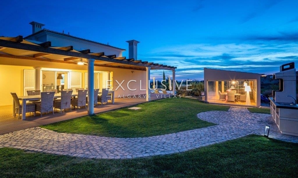 Amazing 6 bedrooms villa, with seaviews in Loule, Algarve