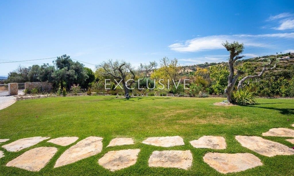 Amazing 6 bedrooms villa, with seaviews in Loule, Algarve