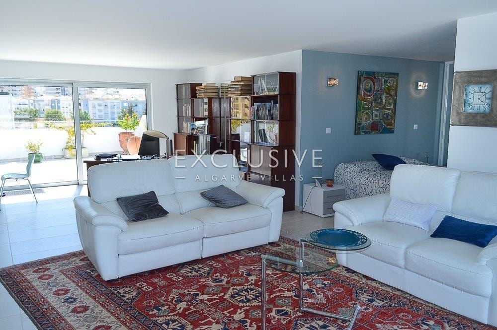 Beautiful, bright and spacious apartment in central Lagos, Algarve