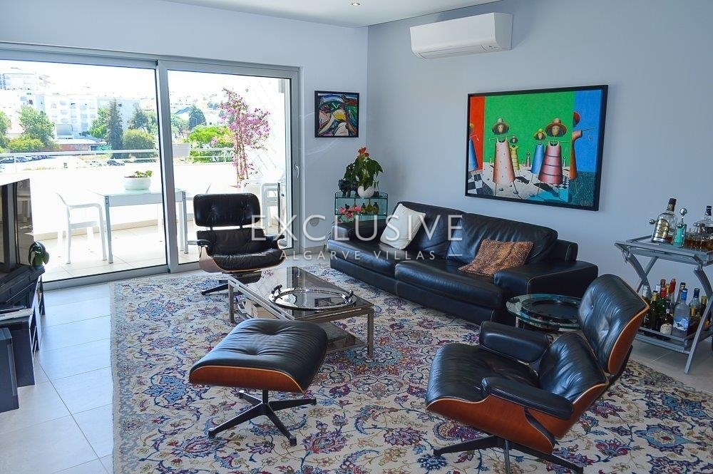 Beautiful, bright and spacious apartment in central Lagos, Algarve
