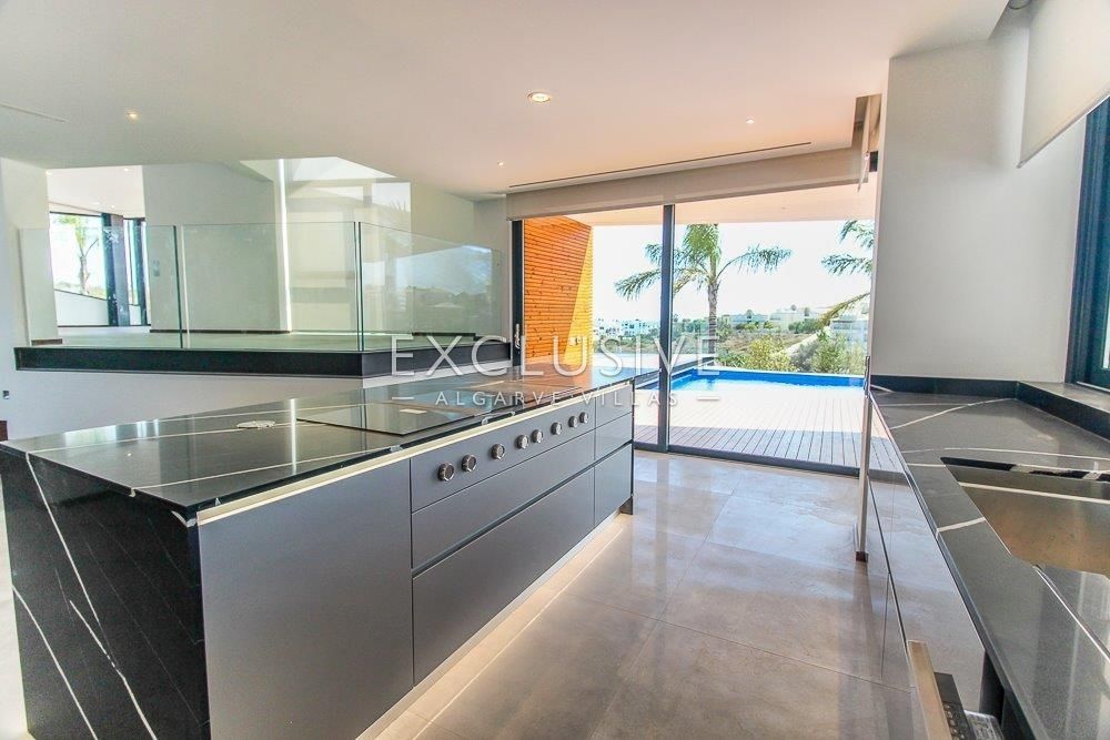 Moradia de luxo ultra-moderna em Lagos, Algarve