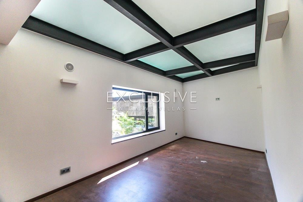 Moradia de luxo ultra-moderna em Lagos, Algarve