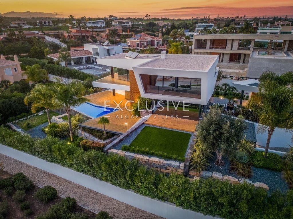 Moradia de luxo ultra-moderna em Lagos, Algarve