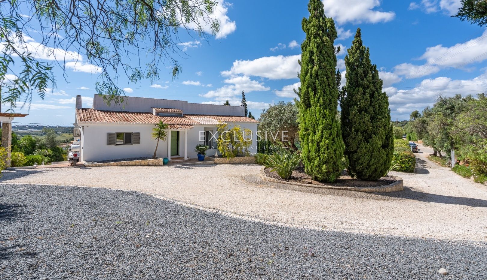 Villa rustique chic avec piscine et court de tennis près de Lagos
