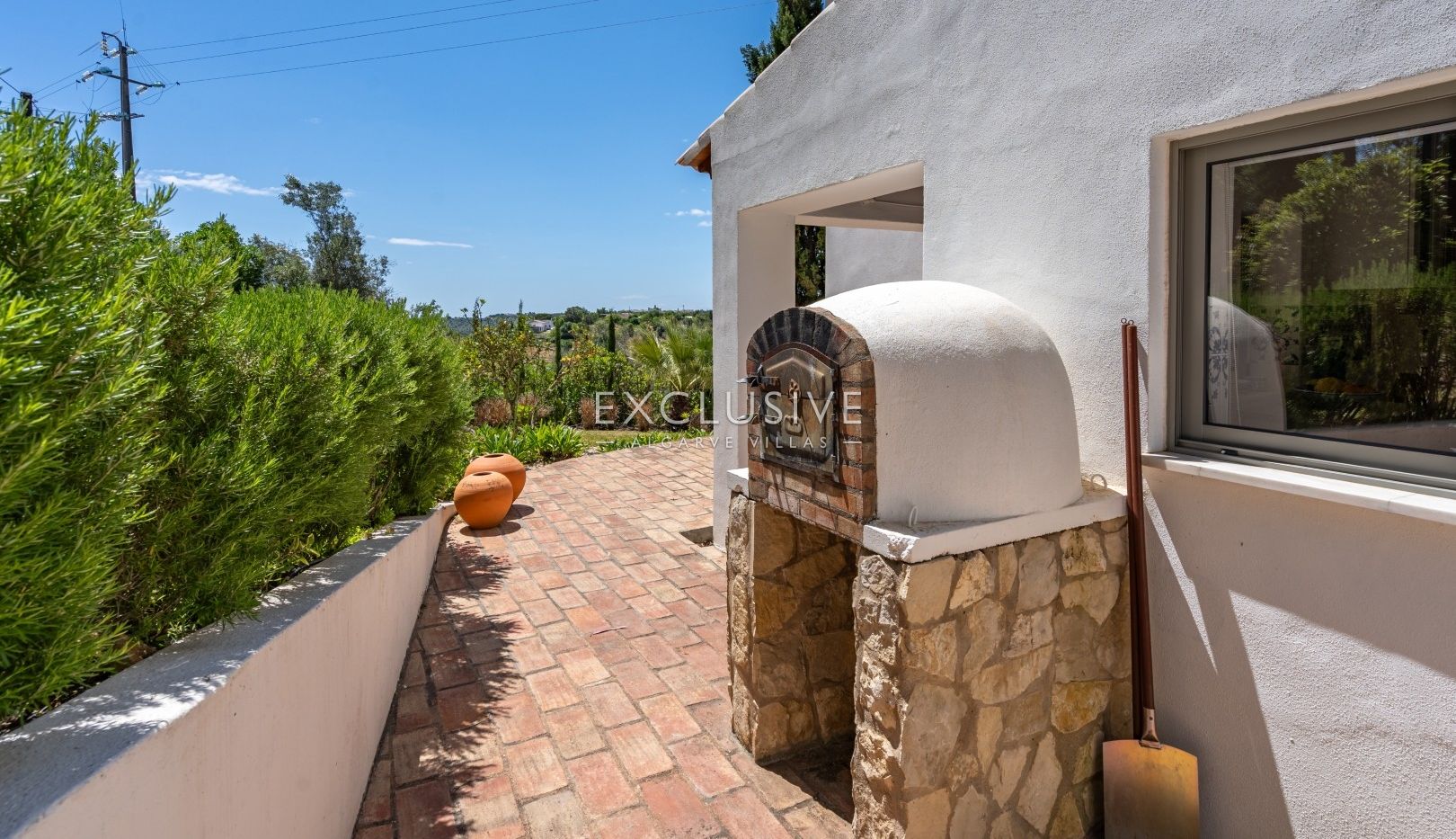 Villa rustique chic avec piscine et court de tennis près de Lagos