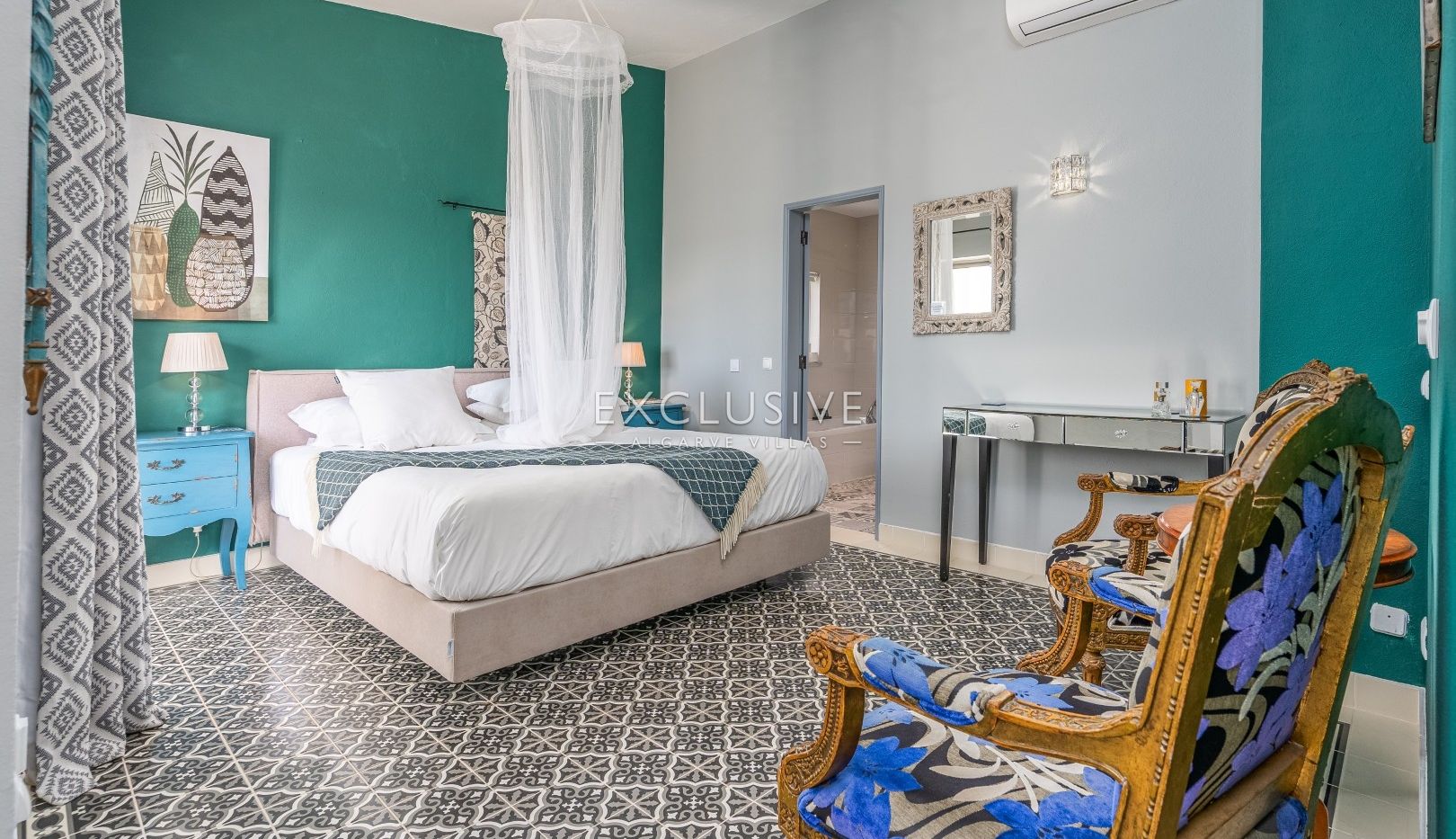 Villa rustique chic avec piscine et court de tennis près de Lagos