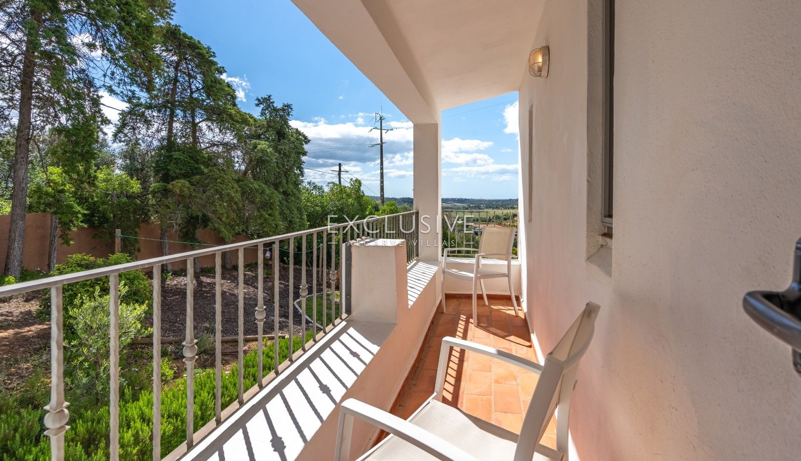 Villa rustique chic avec piscine et court de tennis près de Lagos