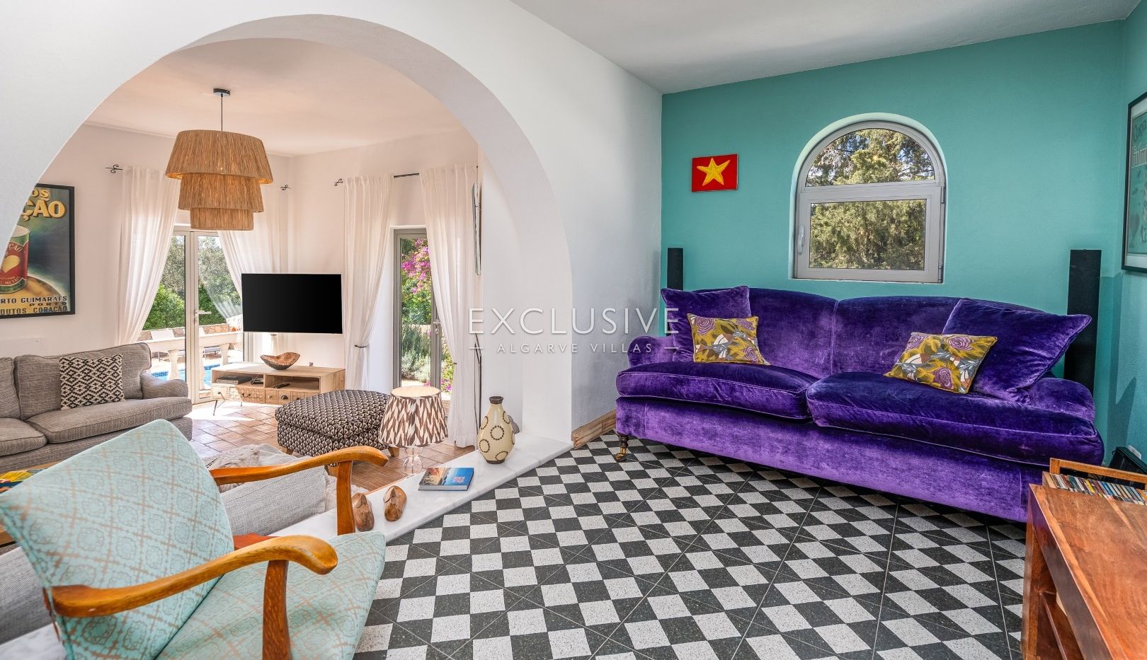 Villa rustique chic avec piscine et court de tennis près de Lagos