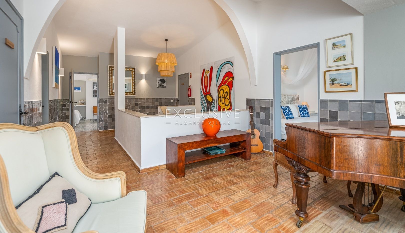 Villa rustique chic avec piscine et court de tennis près de Lagos