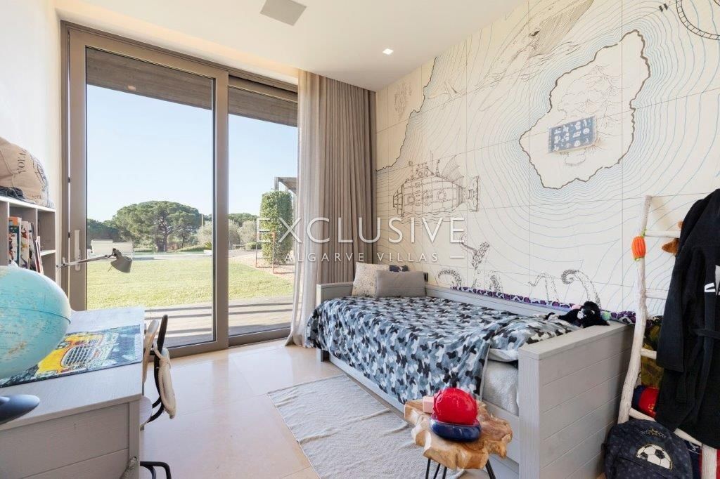 Package deal of 2 contemporary villas with equestrian centre in Central Algarve-Portugal