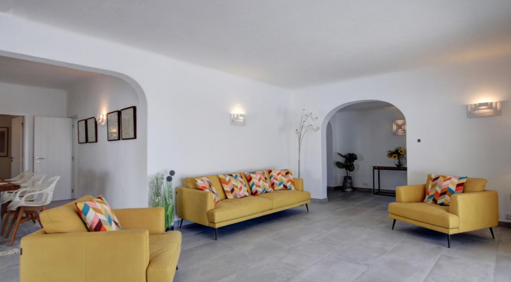 Charming villa a few steps from Carvoeiro center, sea view, Algarve