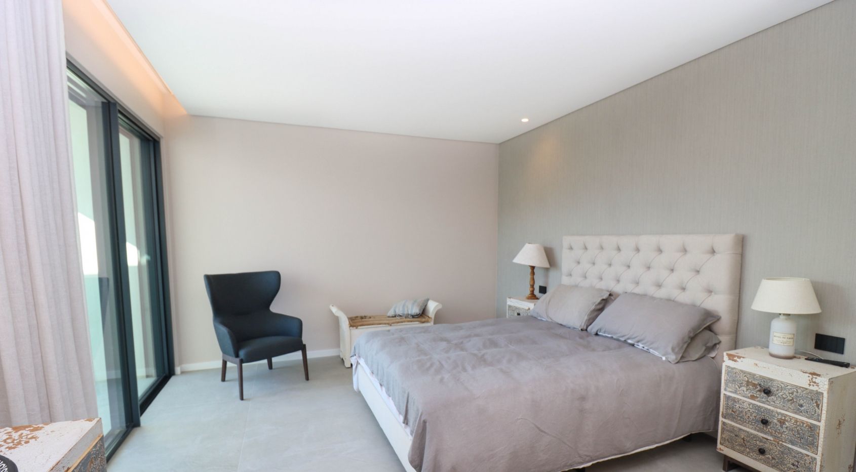 Moderne en luxe gloednieuwe villa in Ferragudo, Algarve
