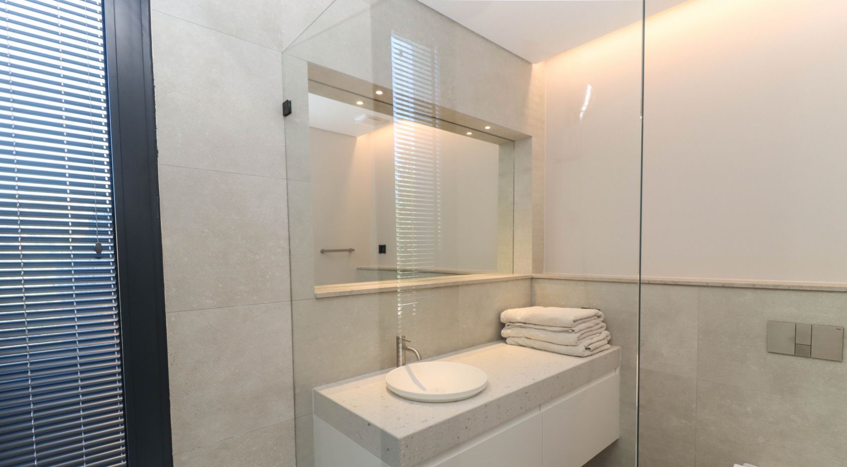 Moderne en luxe gloednieuwe villa in Ferragudo, Algarve
